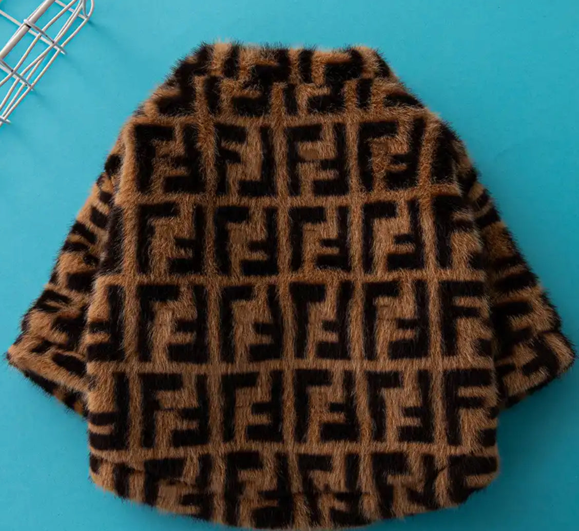 FUR FENDI JACKET PET