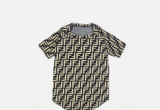 Short sleeve t-shirt